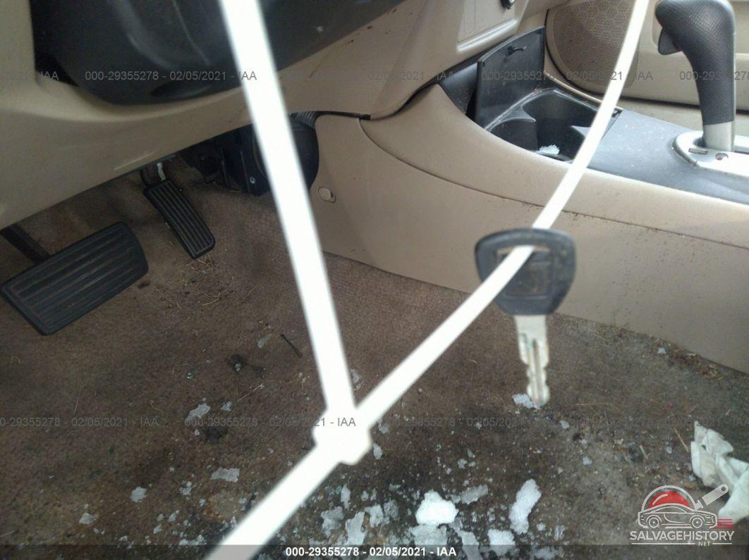 1HGES26712L021538 2002 HONDA CIVIC photo no. 11