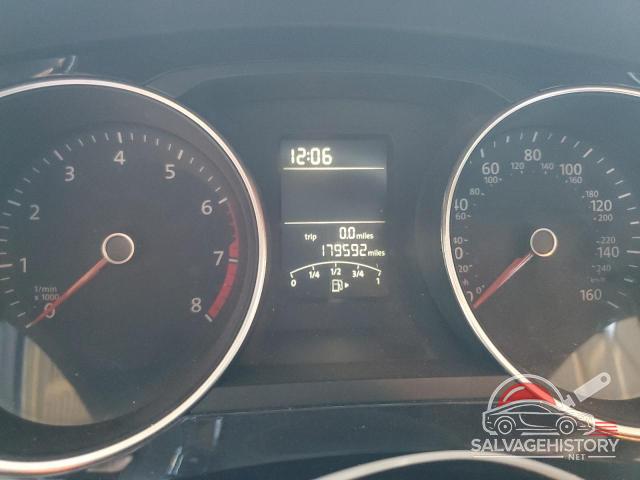 3VWD17AJ8GM373029 2016 VOLKSWAGEN JETTA photo no. 9