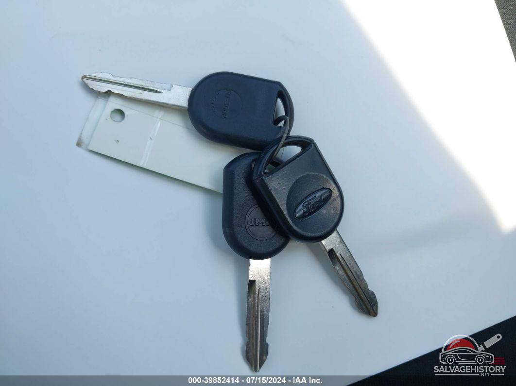 1FMYU041X1KB05785 2001 FORD ESCAPE photo no. 11
