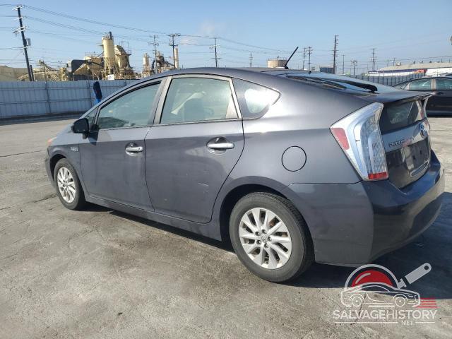JTDKN3DP7E3052539 2014 TOYOTA PRIUS photo no. 2