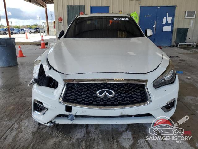 JN1EV7AR0JM444960 2018 INFINITI Q50 photo no. 5