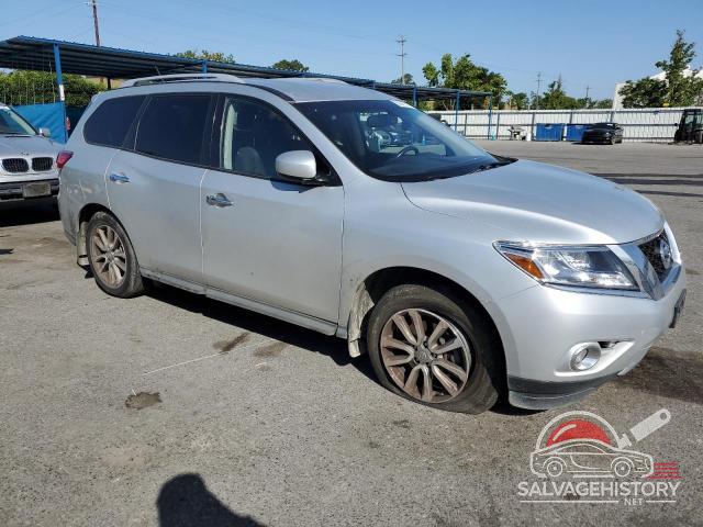 5N1AR2MN6FC628689 2015 NISSAN PATHFINDER photo no. 4