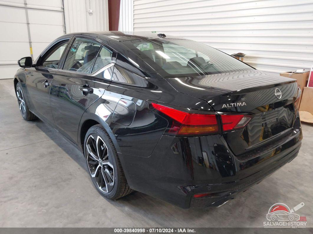 1N4BL4CV5RN432121 2024 NISSAN ALTIMA photo no. 3