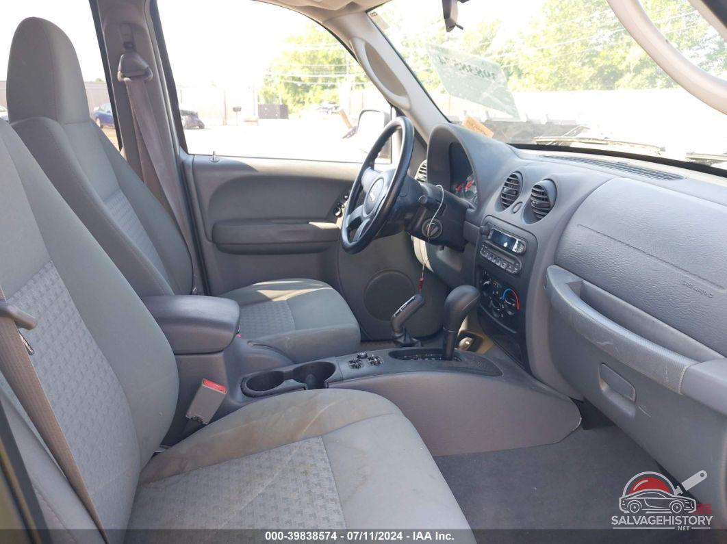1J4GL48K75W532735 2005 JEEP LIBERTY photo no. 5