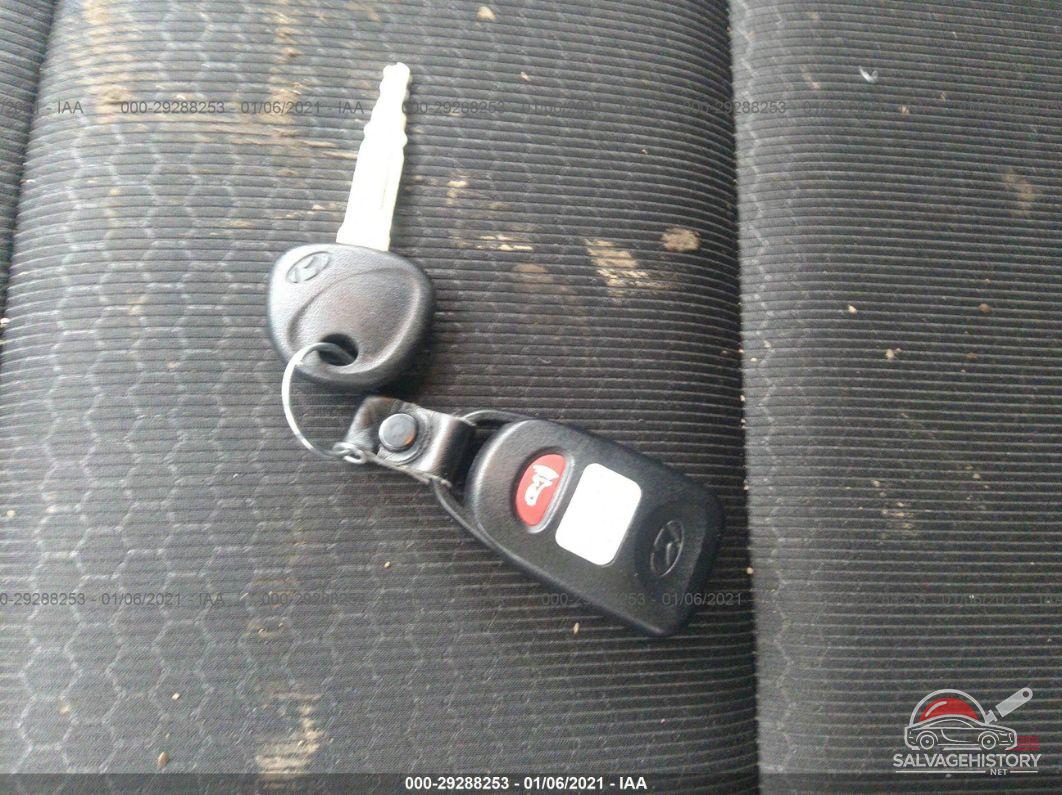 KMHD74LF4JU471644 2018 HYUNDAI ELANTRA photo no. 11