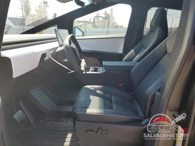 7G2CEHED6RA000960 2024 TESLA CYBERTRUCK photo no. 7