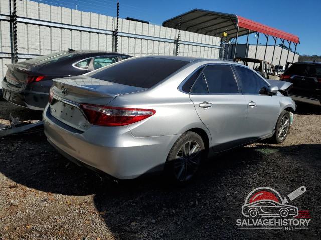 4T1BF1FK7GU231434 2016 TOYOTA CAMRY photo no. 3