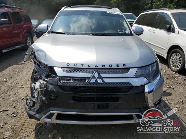 JA4AZ3A35KZ033511 2019 MITSUBISHI OUTLANDER photo no. 5