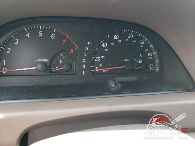 4T1BE32K92U541310 2002 TOYOTA CAMRY photo no. 9