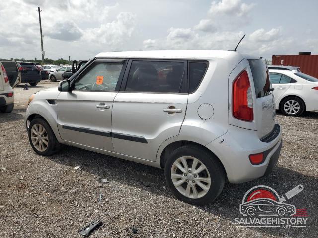 KNDJT2A69D7523668 2013 KIA SOUL photo no. 2
