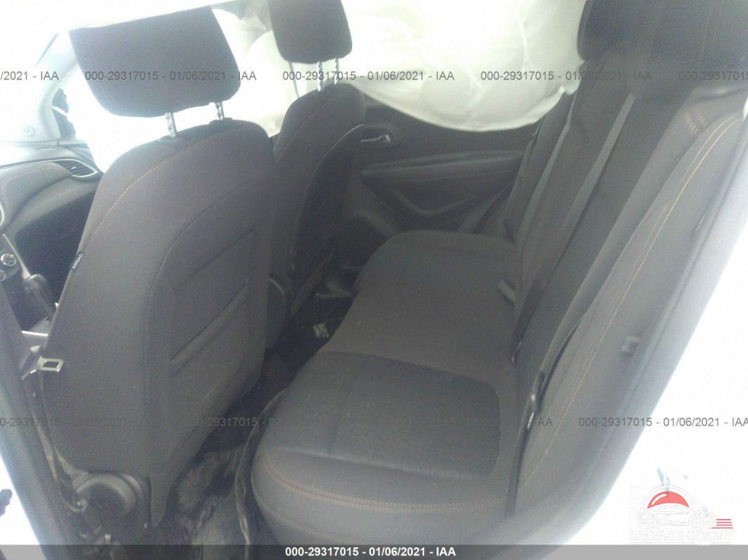 KL7CJNSB2JB712132 2018 CHEVROLET TRAX photo no. 8