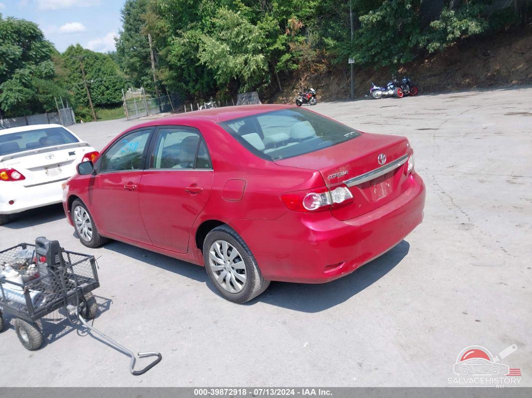 2T1BU4EE0DC031124 2013 TOYOTA COROLLA photo no. 3