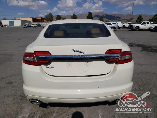 SAJWA05B99HR13258 2009 JAGUAR XF photo no. 6