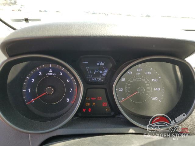 5NPDH4AE6FH621864 2015 HYUNDAI ELANTRA photo no. 9