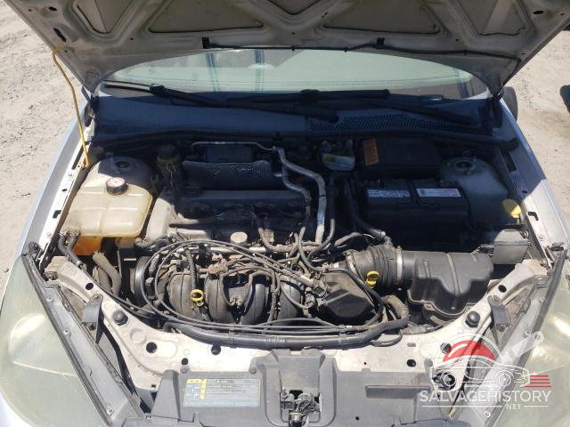 3FAFP37Z84R110088 2004 FORD FOCUS photo no. 11