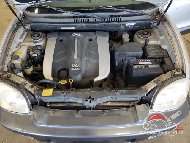KM8SC73EX4U610823 2004 HYUNDAI SANTA FE photo no. 11