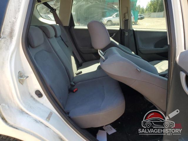 JHMGE8H22AC029504 2010 HONDA FIT photo no. 10
