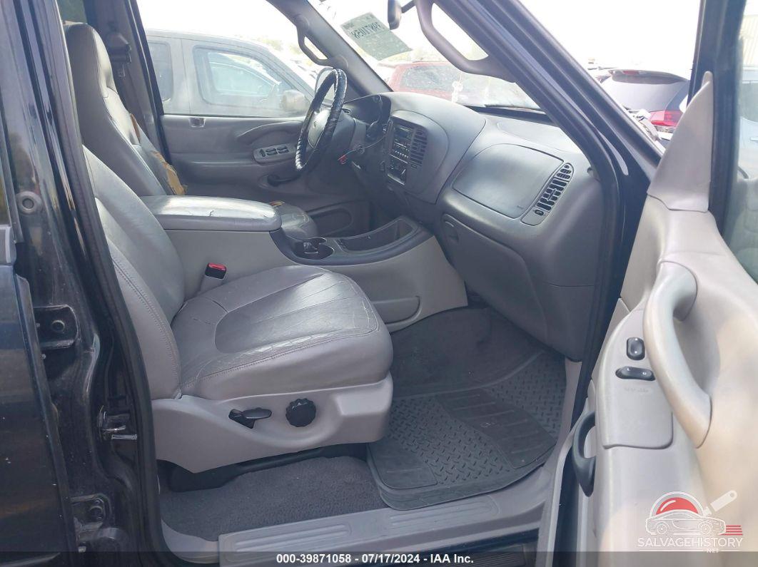 1FMPU16L3YLC50154 2004 FORD EXPEDITION photo no. 5