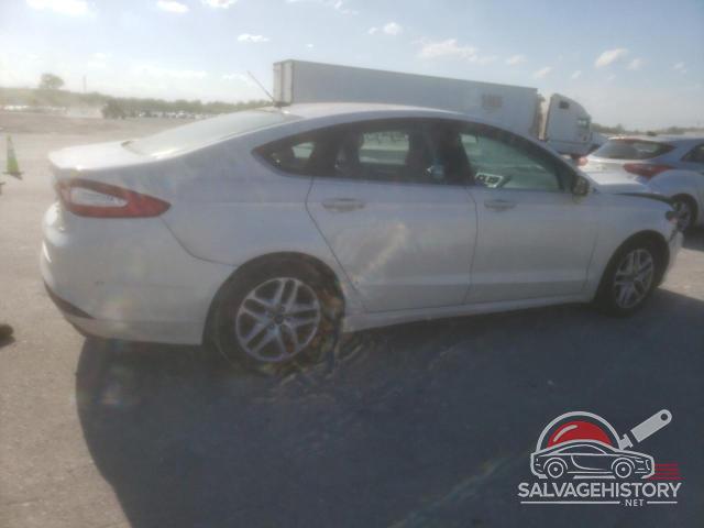 1FA6P0H77G5121828 2016 FORD FUSION photo no. 3
