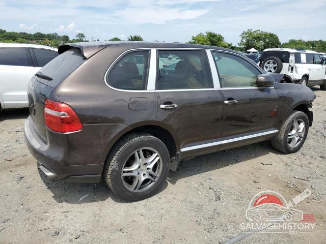 WP1AA2AP6ALA04996 2010 PORSCHE CAYENNE photo no. 3