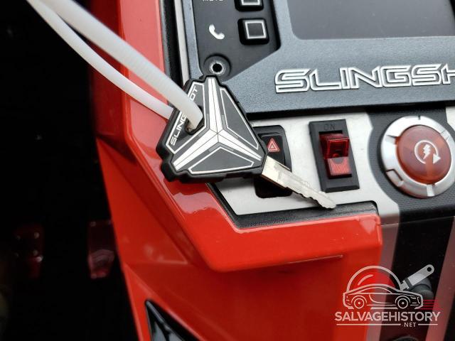 57XAAPFA2G5109901 2016 POLARIS SLINGSHOT photo no. 8