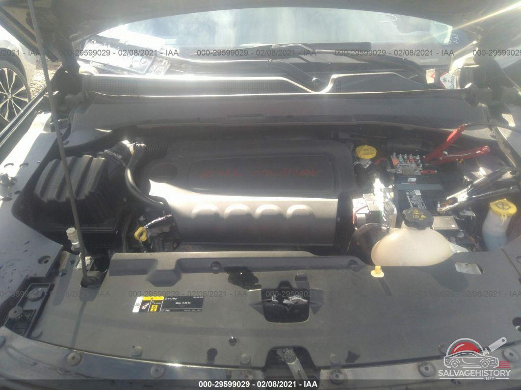 3C4NJDDB7JT441831 2018 JEEP COMPASS photo no. 10