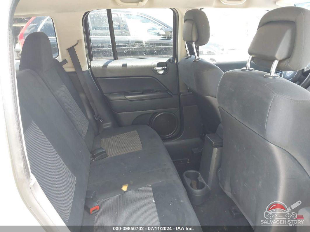 1C4NJRBBXCD613228 2012 JEEP PATRIOT photo no. 8
