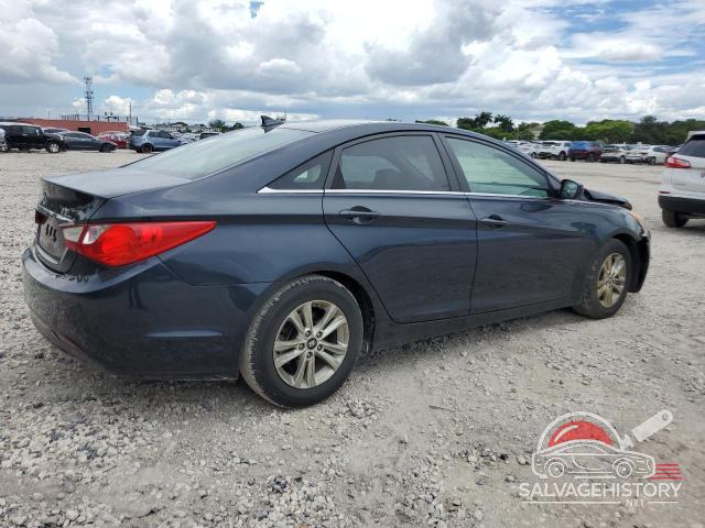 5NPEB4ACXCH428553 2012 HYUNDAI SONATA photo no. 3