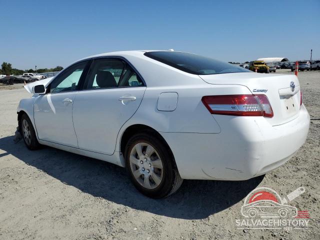 4T1BF3EK1BU587562 2011 TOYOTA CAMRY photo no. 2