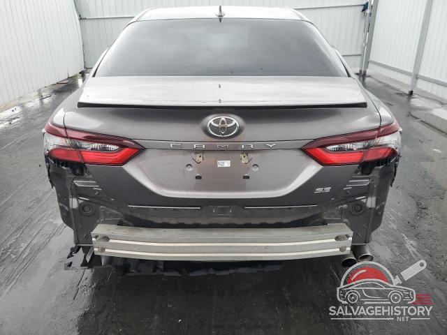 4T1G11AK7MU451356 2021 TOYOTA CAMRY photo no. 6