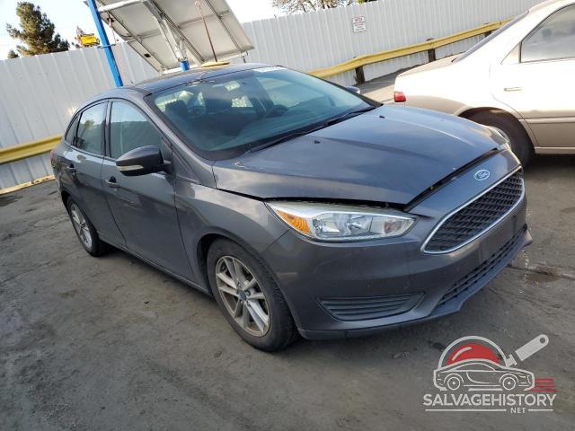 1FADP3F27FL269763 2015 FORD FOCUS photo no. 4