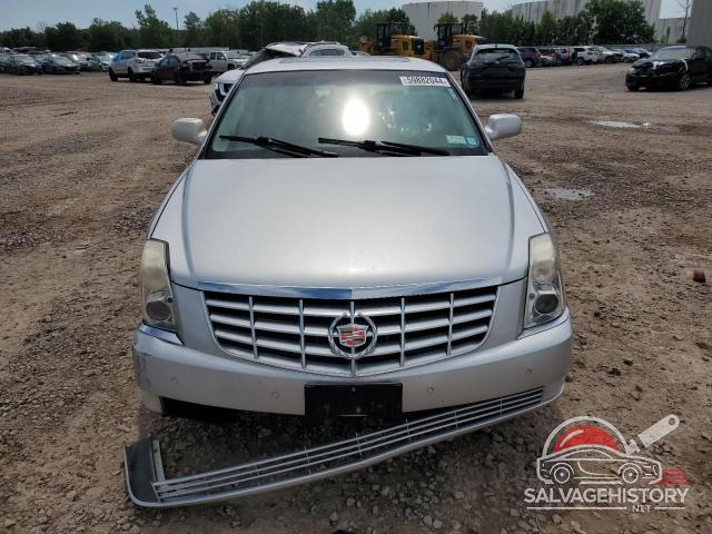 1G6KD5E68BU129447 2011 CADILLAC DTS photo no. 5