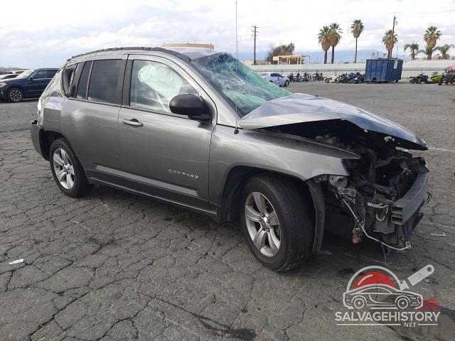 1C4NJDBB4DD269741 2013 JEEP COMPASS photo no. 4