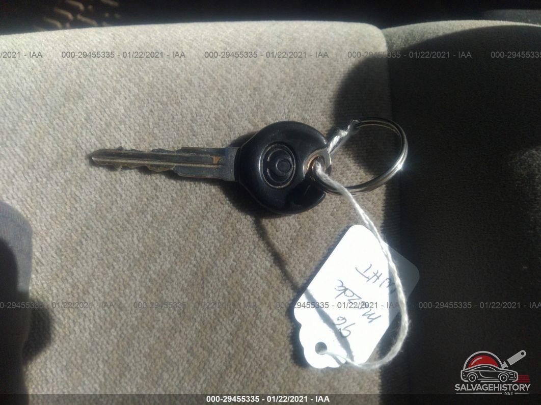 1YVGE22C5T5530016 1996 MAZDA 626 photo no. 11
