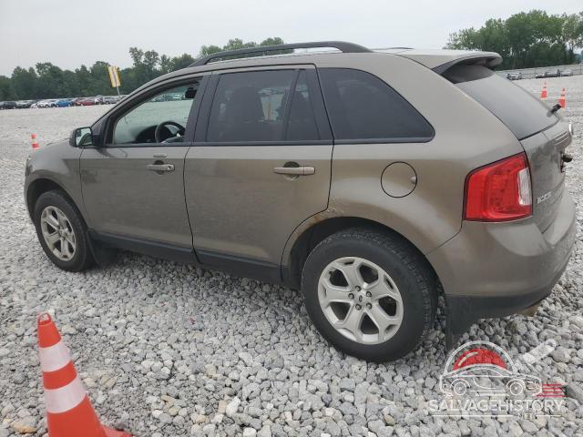 2FMDK3JC7DBE17069 2013 FORD EDGE photo no. 2