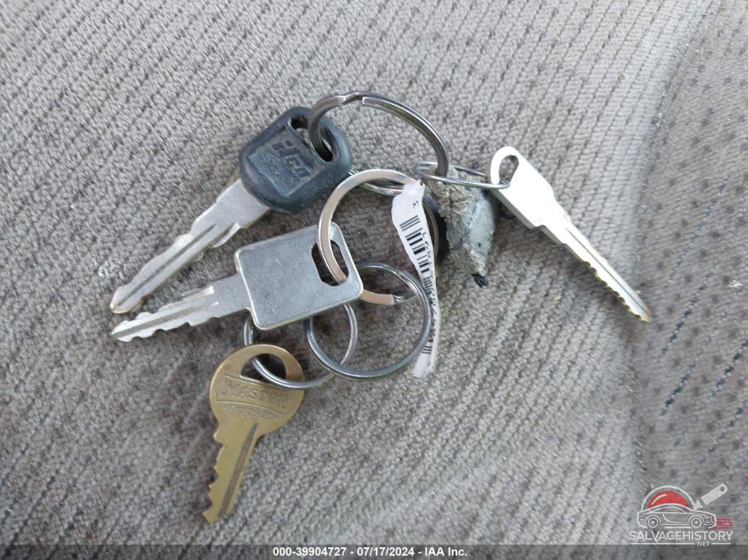 1GTEK19RXTE554354 1996 GMC SIERRA photo no. 11