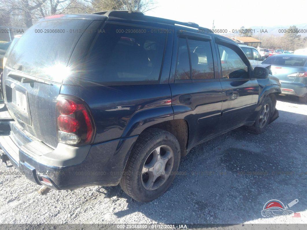 1GNDT13S672173684 2007 CHEVROLET TRAILBLAZER photo no. 4