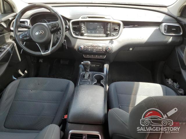 5XYPG4A32HG241994 2017 KIA SORENTO photo no. 8