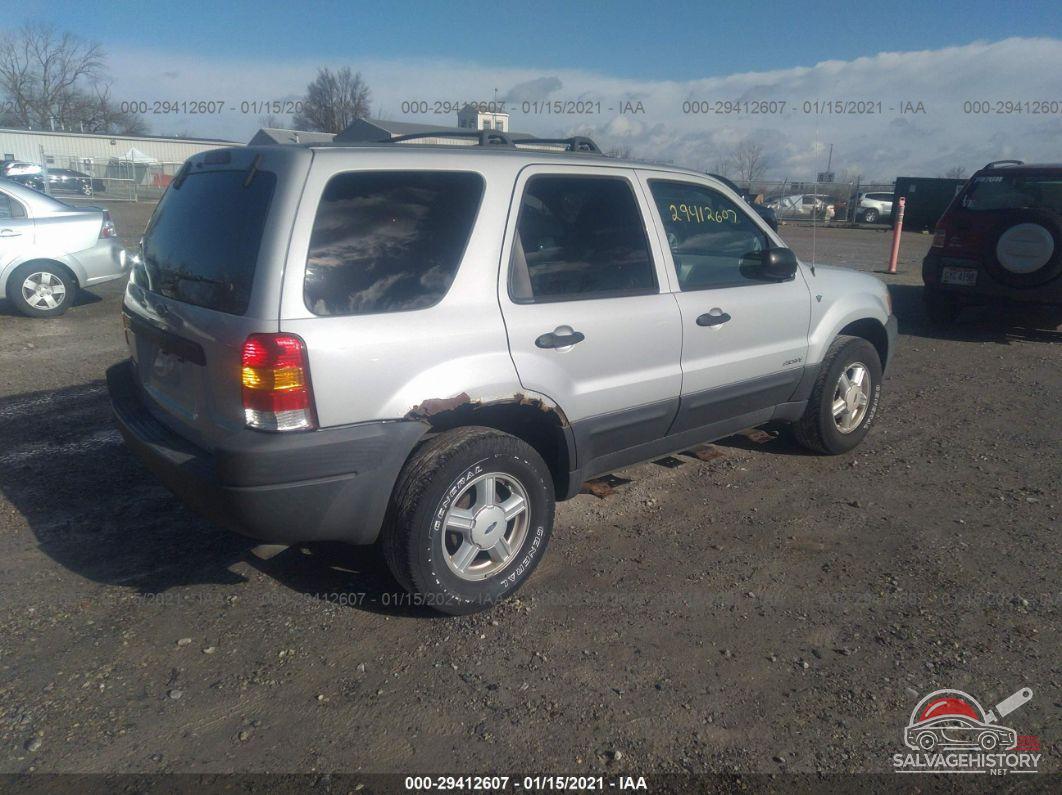 1FMYU03122KD84183 2002 FORD ESCAPE photo no. 4