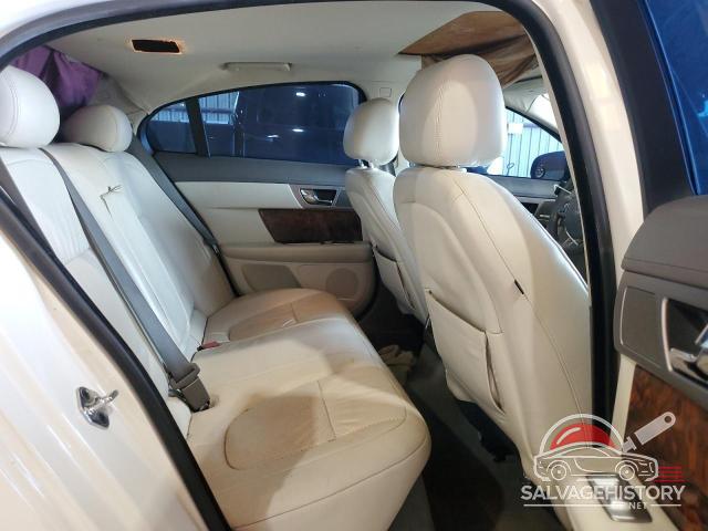 SAJWA06B69HR42893 2009 JAGUAR XF photo no. 10