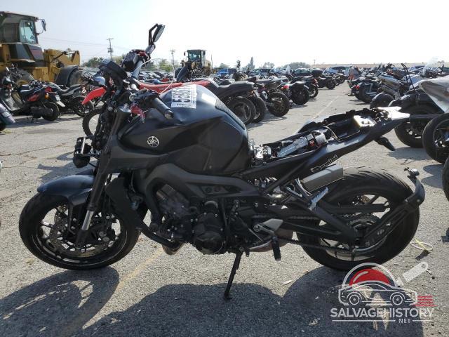 JYARN53Y3JA001013 2018 YAMAHA MT09 C photo no. 3