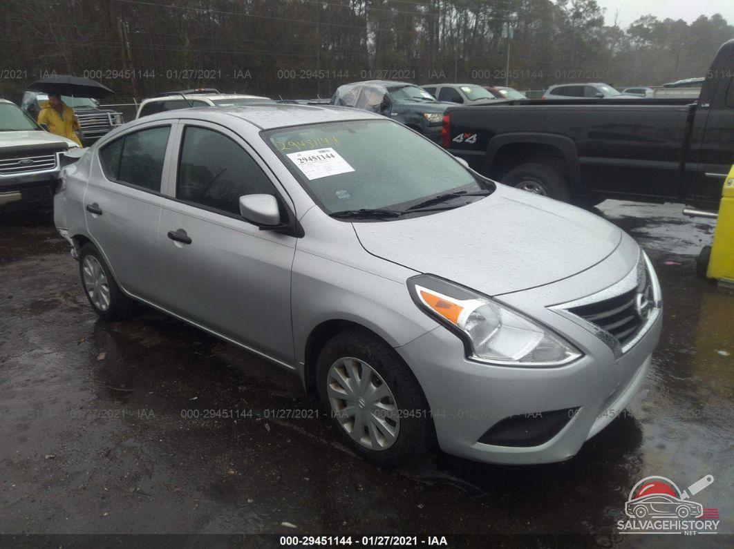 3N1CN7AP1JL861150 2018 NISSAN VERSA SEDAN photo no. 12