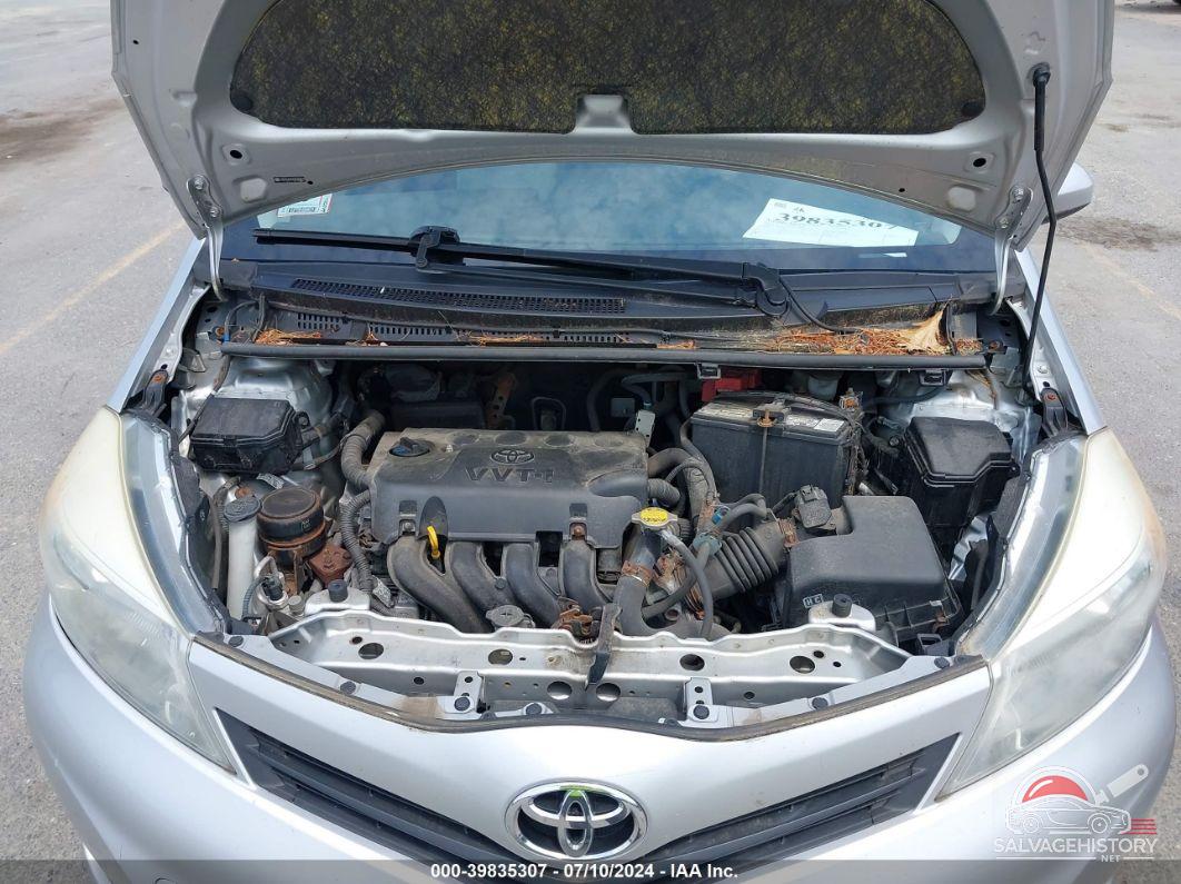 JTDKTUD32CD520029 2012 TOYOTA YARIS photo no. 10