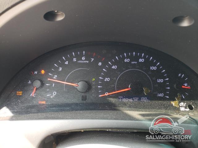 4T4BF3EK8BR144105 2011 TOYOTA CAMRY photo no. 9