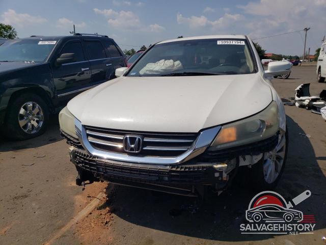 1HGCR2F82DA044935 2013 HONDA ACCORD photo no. 5