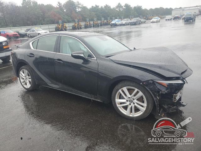 JTHC81F26M5045472 2021 LEXUS IS photo no. 4