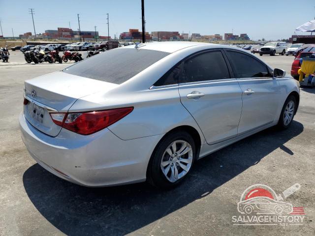 5NPEB4AC0DH503813 2013 HYUNDAI SONATA photo no. 3