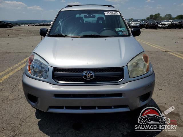 JTEHD20V246010042 2004 TOYOTA RAV4 photo no. 5