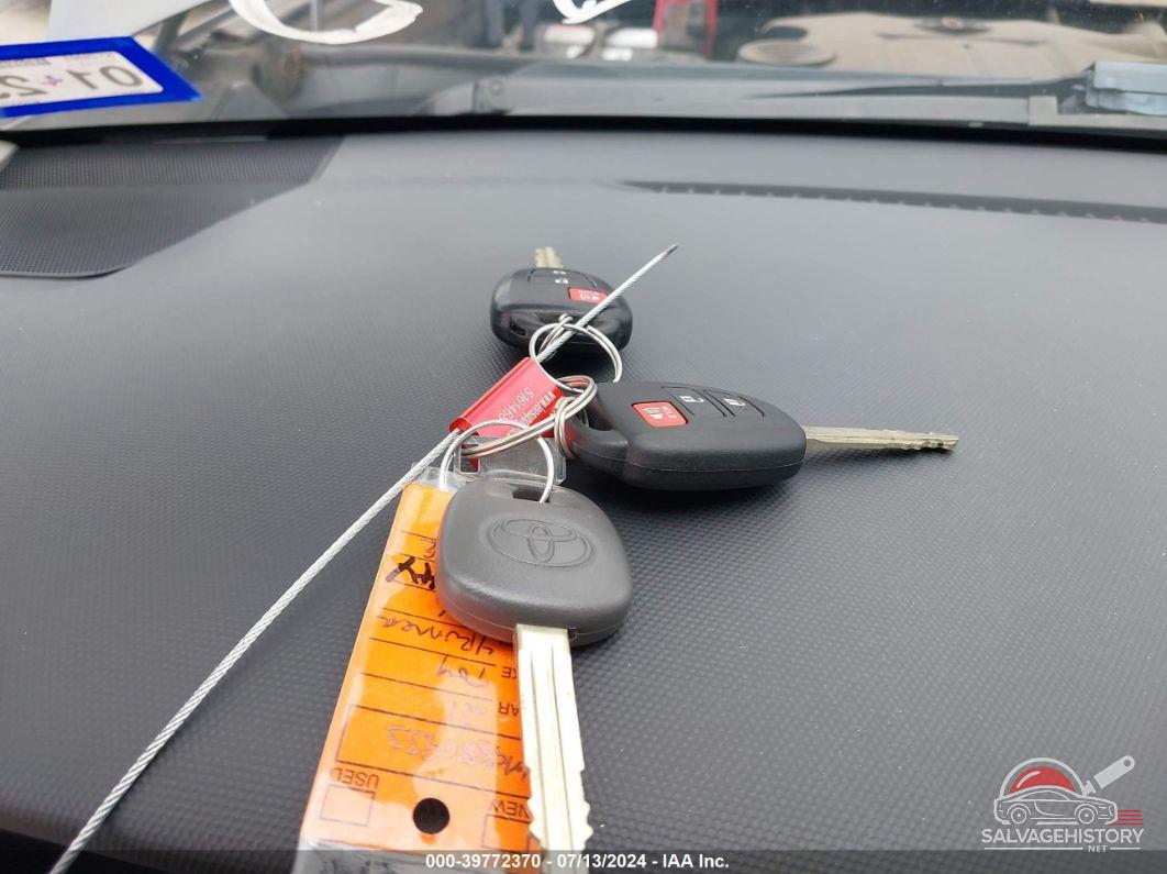 JTEMU5JR4M5880933 2021 TOYOTA 4RUNNER photo no. 11