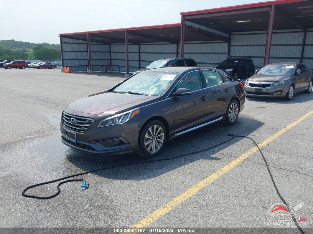 5NPE34AF3FH221692 2015 HYUNDAI SONATA photo no. 2